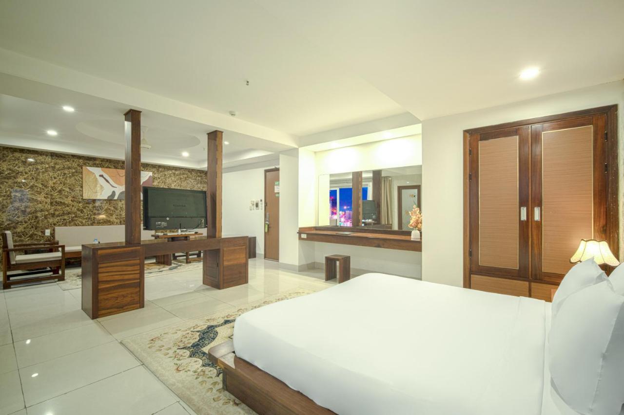 Emerald Boutique Hotel Danang Extérieur photo